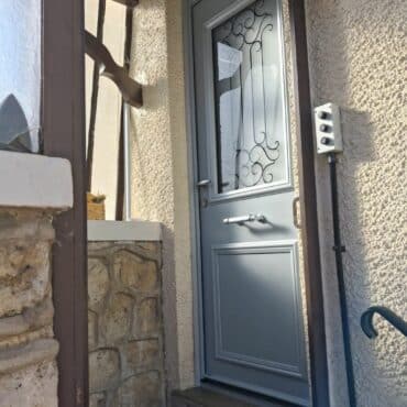 Porte entrée acier Bel'M Rivoli avec imposte à Saint-Pierre-lès-Nemours