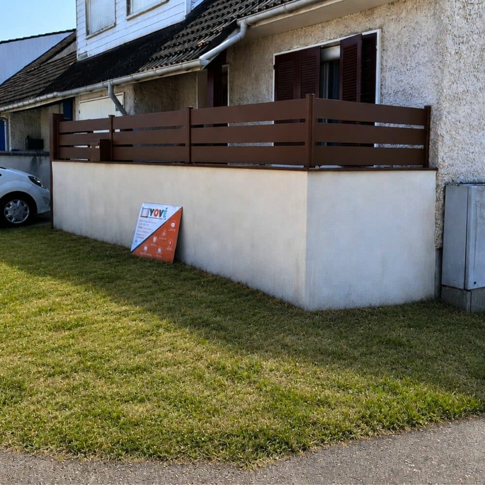 pose cloture aluminium sur muret a Nemours en Seine et Marne